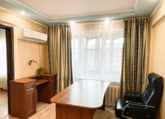 Сдается трехкомнатная квартира, 60 м2, Бурятия, улица Терешковой, 30А