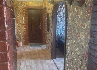 Продам 3-ком. квартиру, 59 м2, Ишимбай, улица Докучаева, 12А