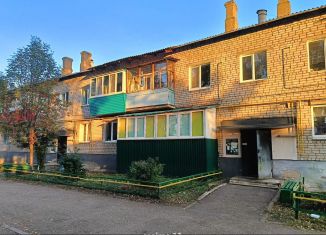 Продаю 1-ком. квартиру, 31 м2, Ишимбай, улица Машиностроителей, 15