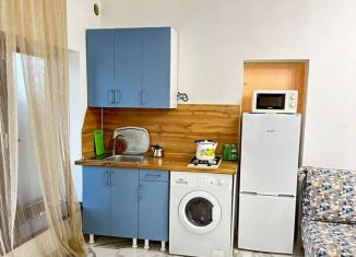 Сдаю в аренду однокомнатную квартиру, 35 м2, Дербент, Махачкалинская улица, 51А