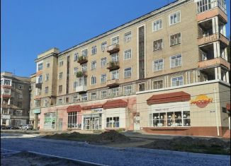 Продаю торговую площадь, 349.4 м2, Березники, проспект Ленина, 40