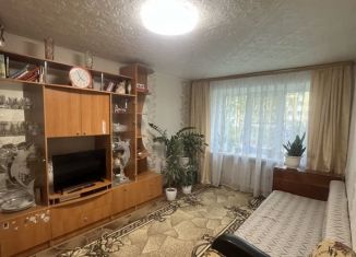 Продается двухкомнатная квартира, 46 м2, село Пугачево, улица Комарова, 23