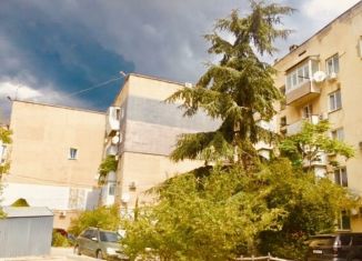 Продается двухкомнатная квартира, 56 м2, Судак, Солнечный переулок, 16