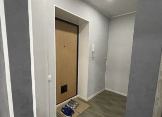 Сдам в аренду 1-комнатную квартиру, 36 м2, Туймазы, улица Комарова, 35