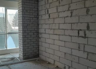 Продается 1-комнатная квартира, 40 м2, Курск, Дружининская улица, 4А