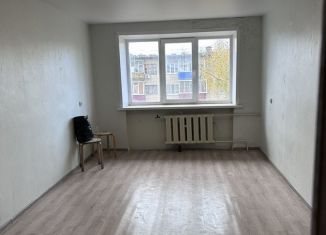 Продается квартира свободная планировка, 16 м2, Волжск, улица Дружбы, 2Б