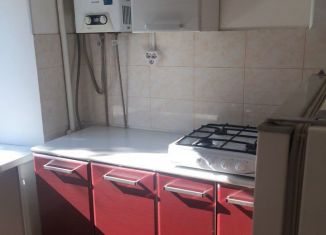 Сдаю в аренду 1-ком. квартиру, 33 м2, Люберцы, улица Космонавтов, 11