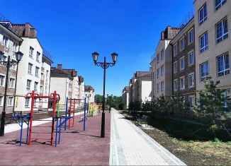 Продается трехкомнатная квартира, 72.7 м2, поселок Темерницкий, Центральная улица, 3к2