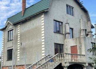 Продается дом, 415 м2, поселок Заречное