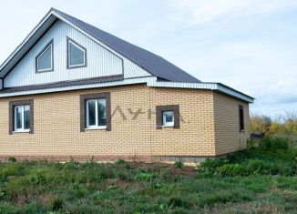 Продаю дом, 120 м2, село Кузкеево, улица Мусы Джалиля, 39