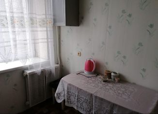 Сдам 1-ком. квартиру, 36 м2, Моздок, улица Фрунзе, 10Б