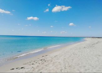 Продажа участка, 137 сот., село Знаменское, Строительная улица