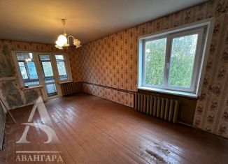 Продается однокомнатная квартира, 30.4 м2, Клин, улица Карла Маркса, 71/59