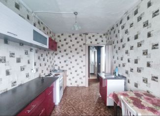 Продается 1-ком. квартира, 31.6 м2, поселок Старобачаты, улица Мира, 16