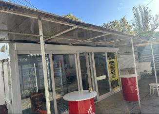 Продажа торговой площади, 15 м2, Керчь, улица Орджоникидзе