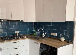 2-комнатная квартира на продажу, 44 м2, посёлок городского типа Сириус, улица Фиалок, 25