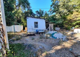 Продаю земельный участок, 5.7 сот., поселок городского типа Береговое, Кипарисная улица, 20Г