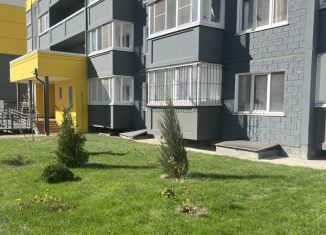 Продаю трехкомнатную квартиру, 83 м2, Ростов-на-Дону, Октябрьский район, улица Дмитрия Петрова, 2