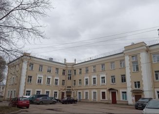 Комната в аренду, 16 м2, Санкт-Петербург, 2-я Комсомольская улица, 13к1, муниципальный округ Сосновая Поляна