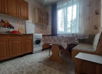 Сдаю 1-ком. квартиру, 34 м2, поселок городского типа Афипский, улица 50 лет Октября, 34