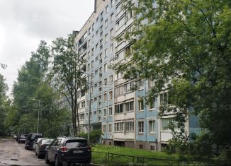 Продам 3-ком. квартиру, 57.6 м2, Санкт-Петербург, Учебный переулок, 10к4, метро Удельная