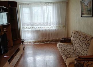 Сдаю в аренду 3-ком. квартиру, 60 м2, Новосибирск, метро Студенческая, Комсомольская улица, 5