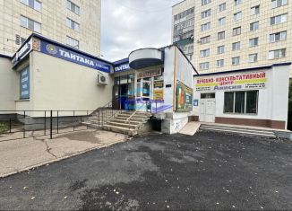 Продаю торговую площадь, 185 м2, Октябрьский, 35-й микрорайон, 13