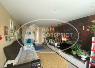 Продается трехкомнатная квартира, 57.8 м2, Чусовой, улица Космонавтов, 12