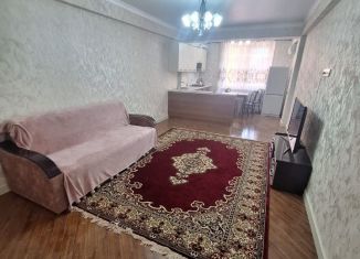 Сдается двухкомнатная квартира, 60 м2, Махачкала, проспект Насрутдинова, 272Бк1