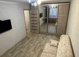 Сдам в аренду 1-ком. квартиру, 32 м2, Феодосия, улица Первушина, 36А