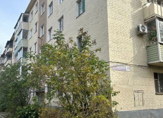 Продается четырехкомнатная квартира, 61.7 м2, посёлок станции Бронницы, Лесная улица, 39