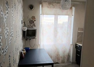 Сдается в аренду 3-комнатная квартира, 53.4 м2, Волхов, улица Профсоюзов, 10