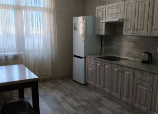 Сдам 2-ком. квартиру, 70 м2, Краснодар, улица имени Героя Георгия Бочарникова, 3, микрорайон Губернский