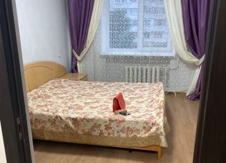 Сдам 4-комнатную квартиру, 60 м2, Карачаево-Черкесия, улица Космонавтов, 33