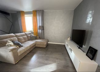 Продаю 2-комнатную квартиру, 60 м2, Тюмень, улица Бакинских Комиссаров, 1, ЖК Жуков