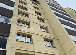 Продам 2-ком. квартиру, 57.3 м2, Благовещенск, Заводская улица, 4/4, ЖК Лазурный Берег