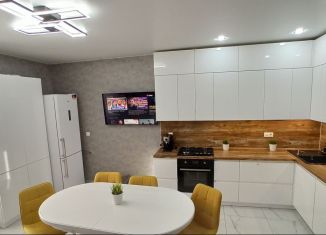 Продам 2-ком. квартиру, 75.7 м2, Ростов-на-Дону, улица 45-я Линия, 58, ЖК Красный Аксай