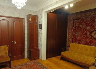 Продам 3-комнатную квартиру, 80 м2, Москва, 3-я Парковая улица, 33, метро Измайловская