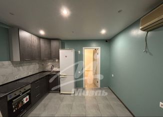Продажа 2-комнатной квартиры, 60 м2, Москва, Зеленоградская улица, 17к5, станция Грачёвская