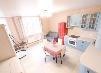 Продается двухкомнатная квартира, 72.4 м2, деревня Ивановское, улица Семёна Гордого, 6