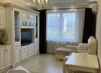 Трехкомнатная квартира на продажу, 77.2 м2, Москва, бульвар Генерала Карбышева, 18, бульвар Генерала Карбышева