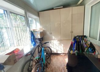 Продаю 3-комнатную квартиру, 90 м2, Избербаш, улица Маяковского, 112