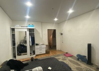 Продажа 2-ком. квартиры, 62.5 м2, Краснодар, улица им. Героя Сарабеева В.И., 3, ЖК Керченский