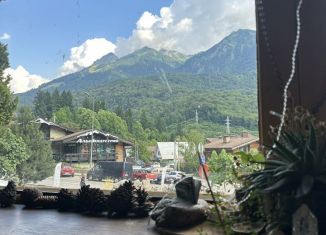 Продам дом, 35 м2, посёлок городского типа Красная Поляна, улица Защитников Кавказа, 65/5