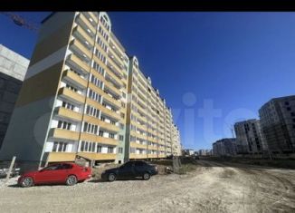 Продажа 1-ком. квартиры, 40 м2, Каспийск, ЖК Стройко, Кавказская улица, 18к2