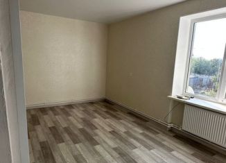 2-комнатная квартира на продажу, 48.7 м2, село Раздольное, Школьная улица, 1