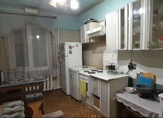 Продается трехкомнатная квартира, 63.5 м2, Лесосибирск, улица Кирова, 18