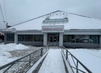 Сдаю в аренду торговую площадь, 769 м2, Зеленодольск, улица Карла Маркса, 39Б