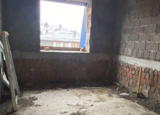 Продаю 3-комнатную квартиру, 95 м2, Махачкала, улица Хаджи Булача, 16, ЖК Ак-Гёль