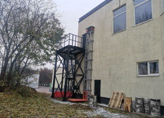 Сдам торговую площадь, 2000 м2, Выборг, улица Гагарина, 2А